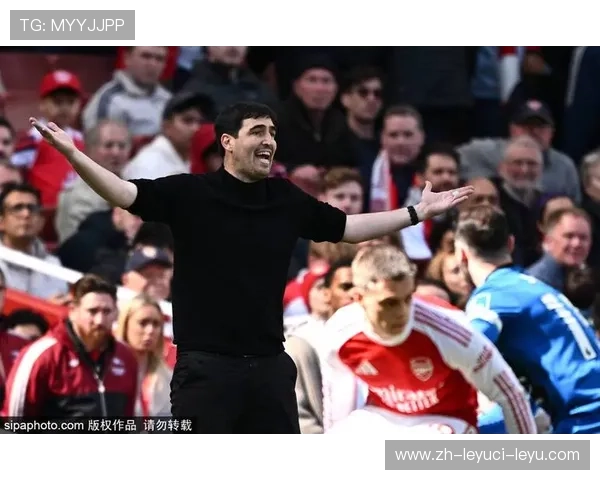 独家伊劳拉今夏离开伯恩茅斯曼联追求未果其将返西班牙